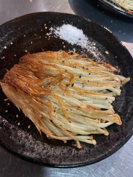 エノキダケ